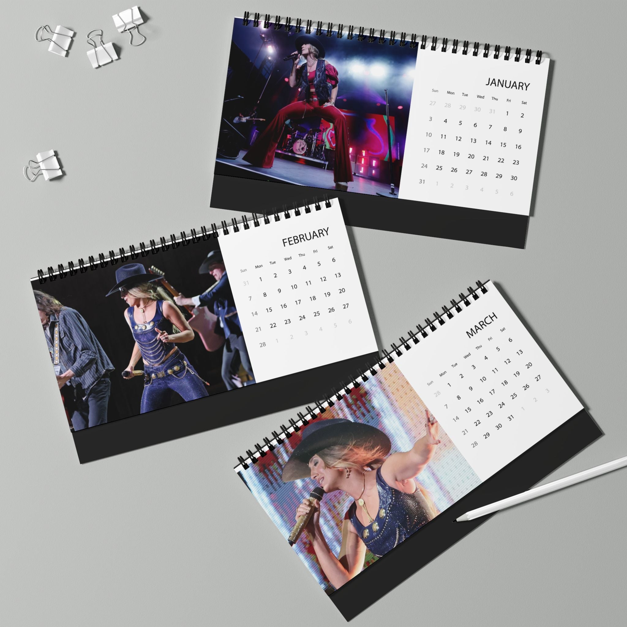 Lainey Wilson Desktop Calendar 2027
