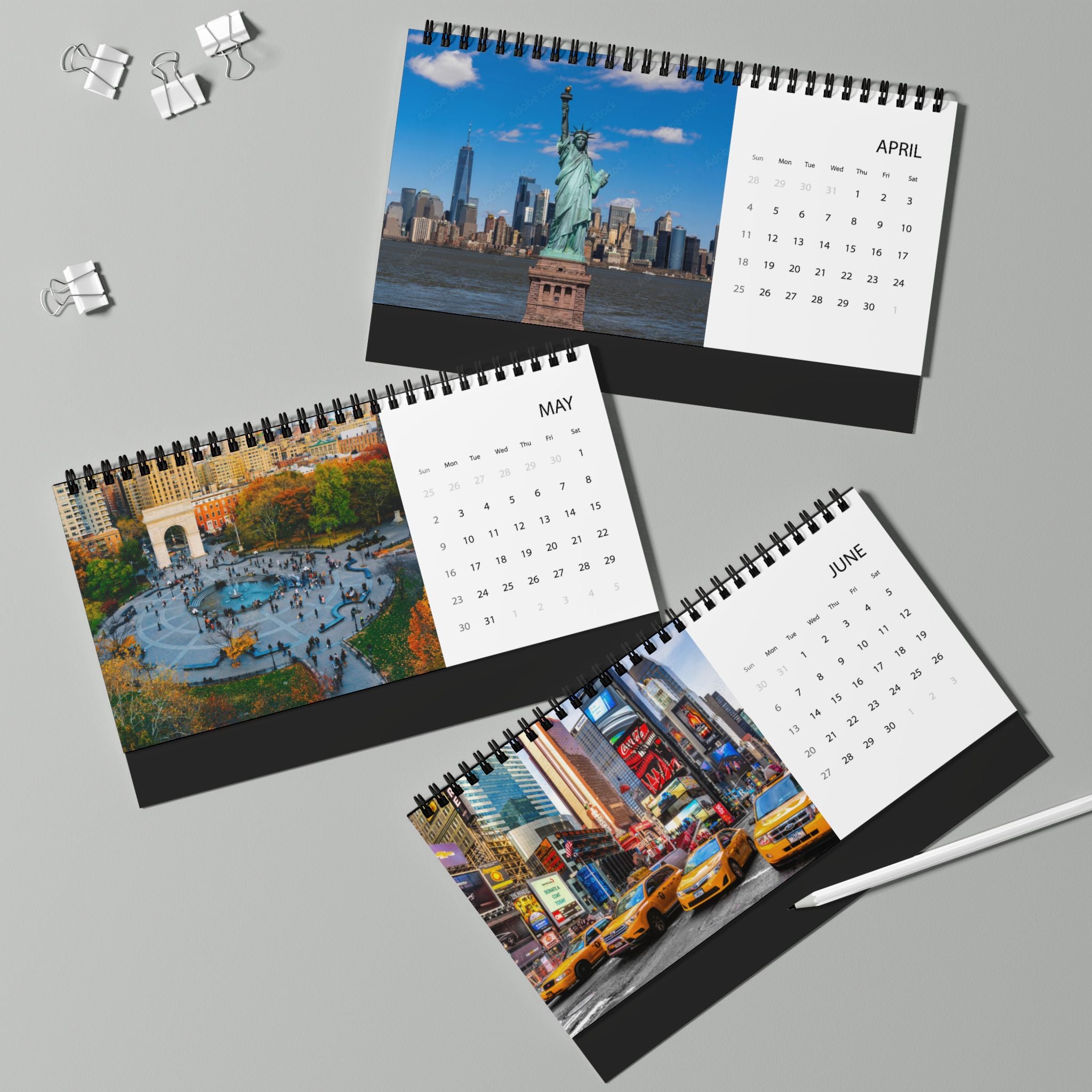 New York Desktop Calendar 2027 — Grid Layout Travel Desk Calendar